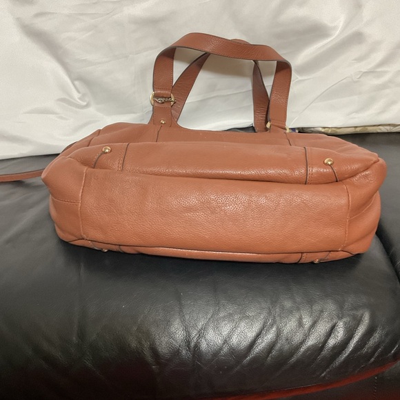 Lodis Tan Leather Shoulder Bag - Picture 15 of 16